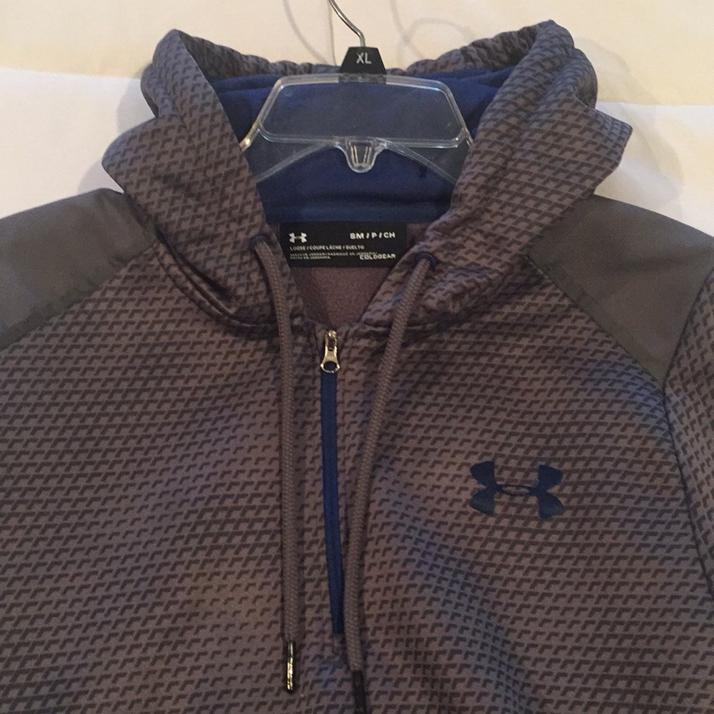 UnderArmour sweatshirt - Picture 3 of 4